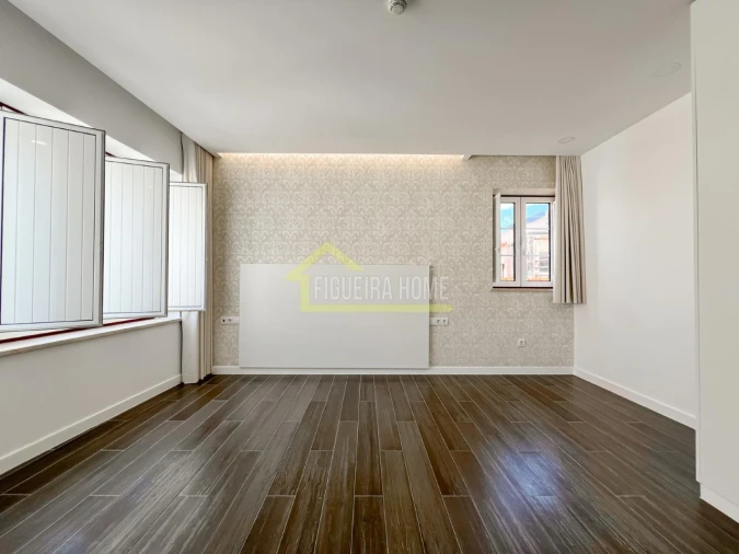 Prédio para Venda em Buarcos Foto 28