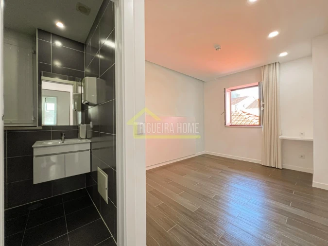 Prédio para Venda em Buarcos Foto 30