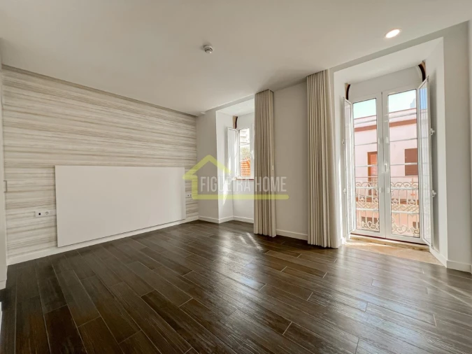 Prédio para Venda em Buarcos Foto 44