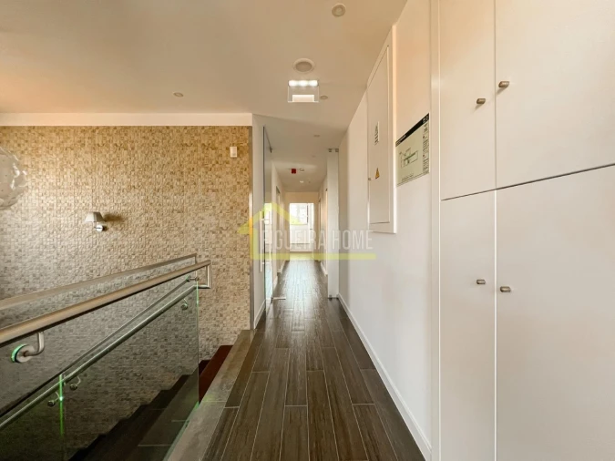 Prédio para Venda em Buarcos Foto 51