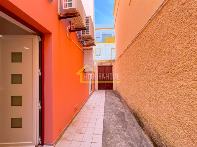 Prédio para Venda em Buarcos Foto 61