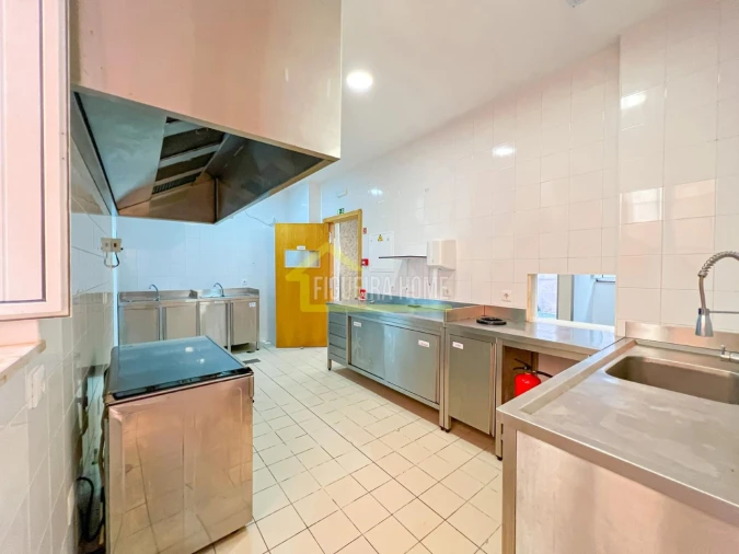 Prédio para Venda em Buarcos Foto 8