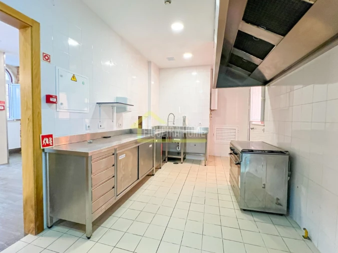 Prédio para Venda em Buarcos Foto 65