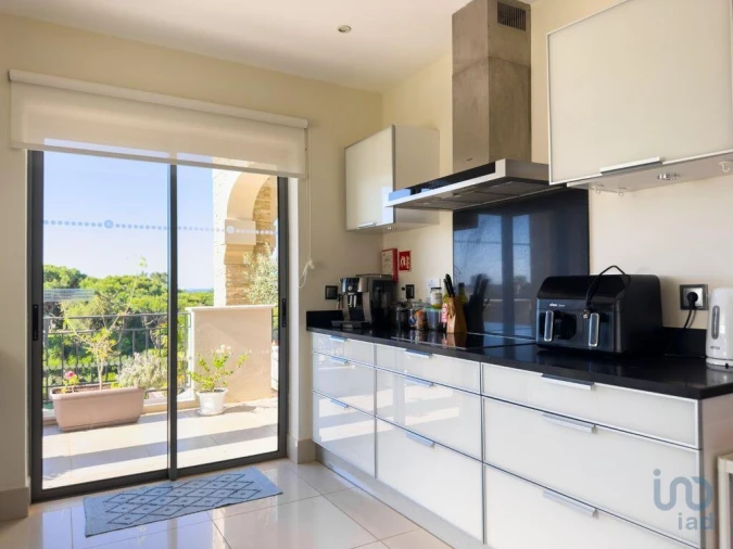Apartamento T2 para Venda em Quarteira Foto 15