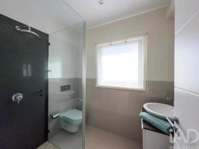Apartamento T2 para Venda em Quarteira Foto 18