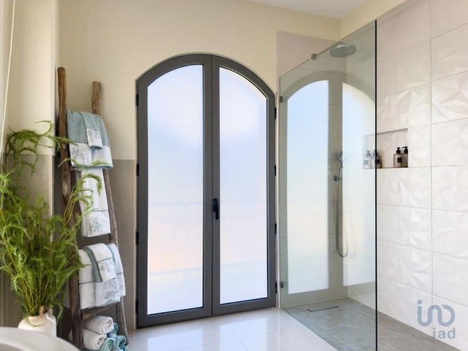 Apartamento T2 para Venda em Quarteira Foto 5