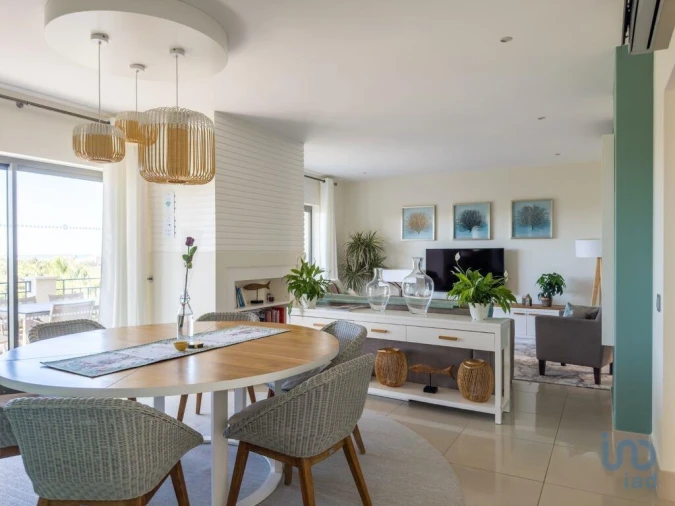 Apartamento T2 para Venda em Quarteira Foto 9
