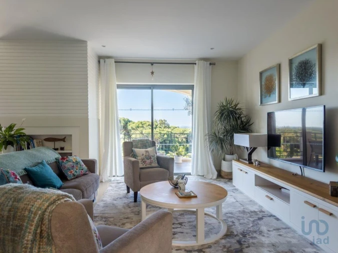Apartamento T2 para Venda em Quarteira Foto 12