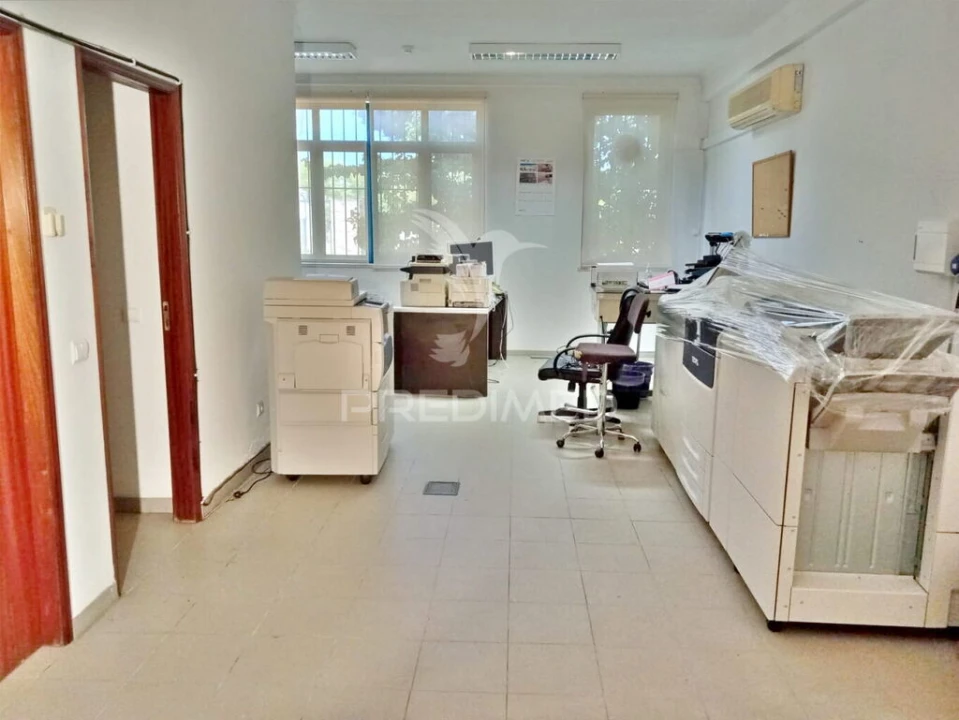 Armazém para Venda em Almeirim Foto 19