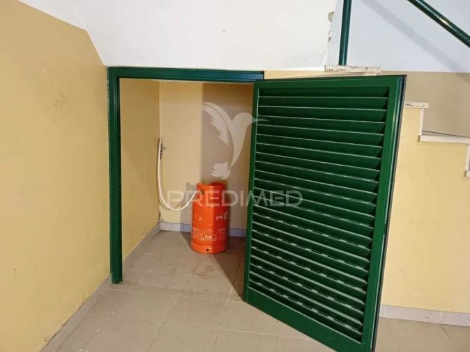 Armazém para Venda em Almeirim Foto 18