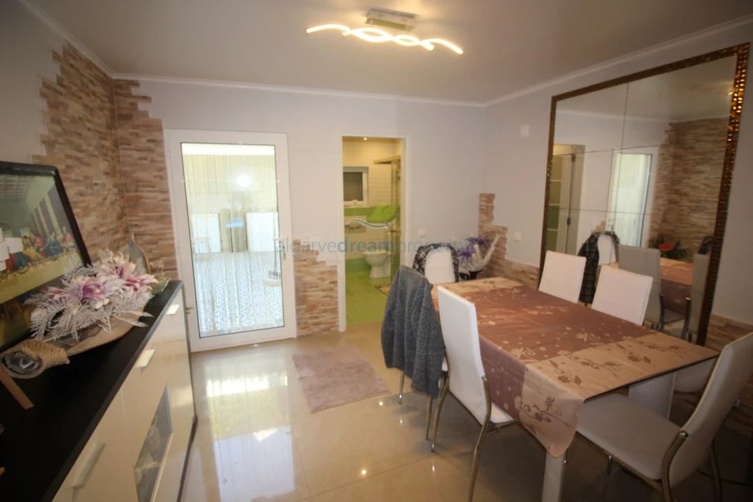 Moradia T2 para Venda em Albufeira e Olhos de Água Foto 18