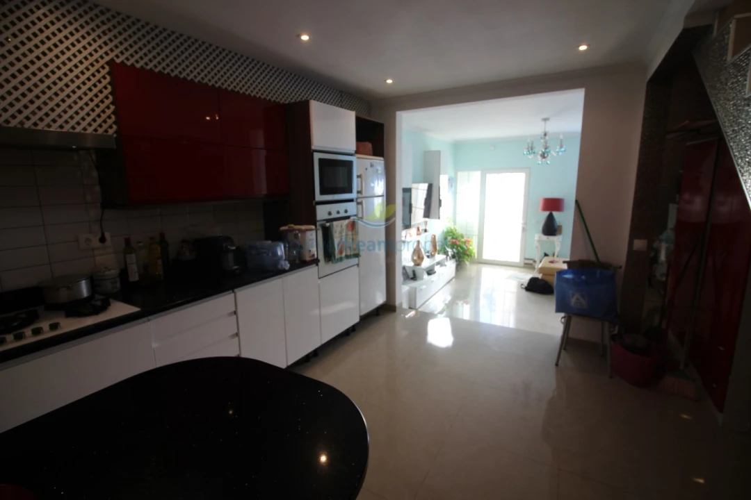 Moradia T2 para Venda em Albufeira e Olhos de Água Foto 22