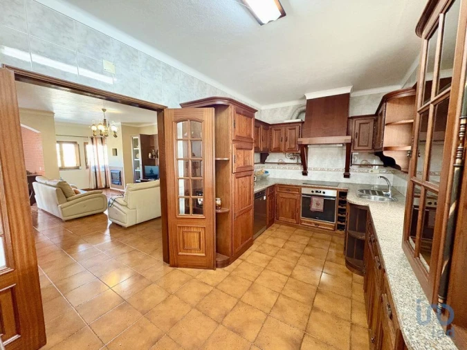 Moradia T4 para Venda em São Luis Foto 7