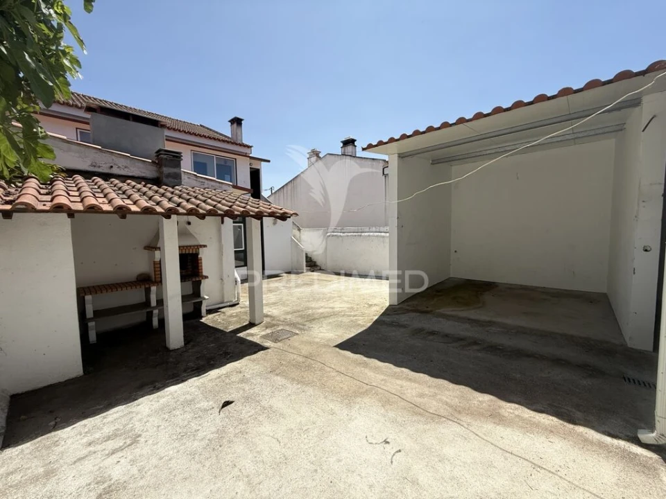 Moradia T5 para Venda em Golegã Foto 11