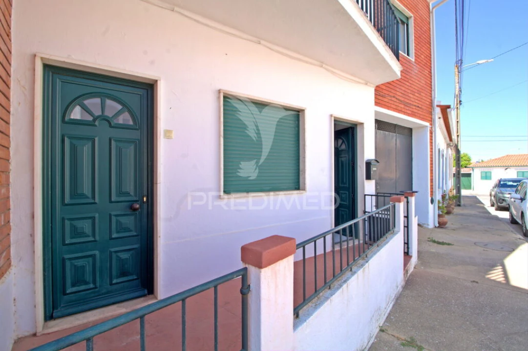 Moradia T5 para Venda em Golegã Foto 1