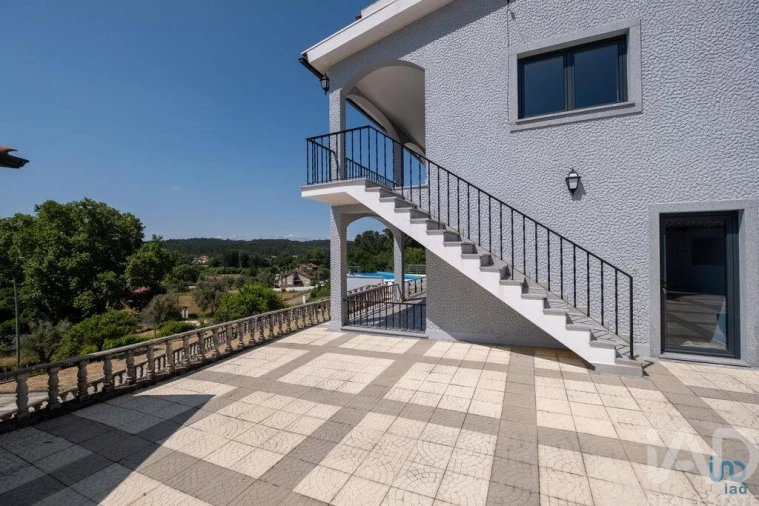 Moradia T6 para Venda em Secarias Foto 27