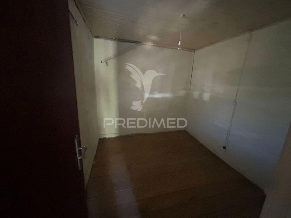 Moradia T2 para Venda em Alvações do Corgo Foto 7