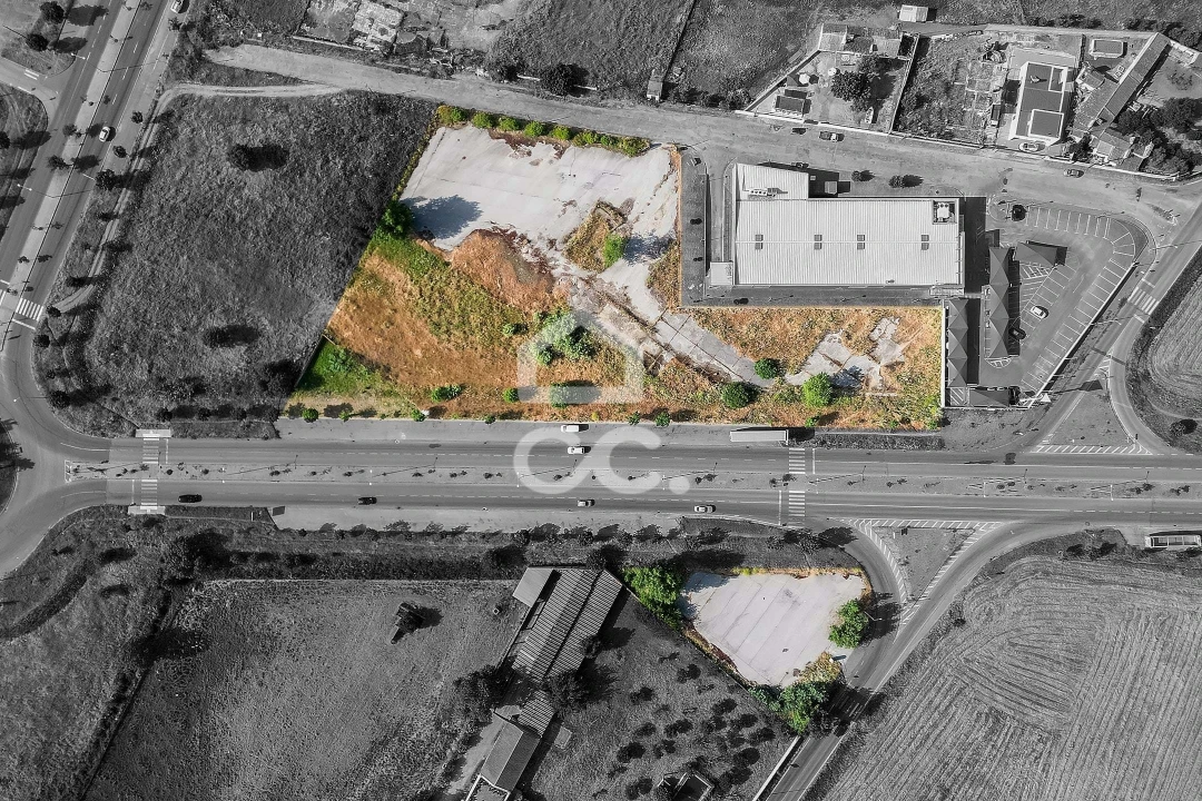 Terreno para Venda em Bacelo e Senhora da Saúde Foto 28