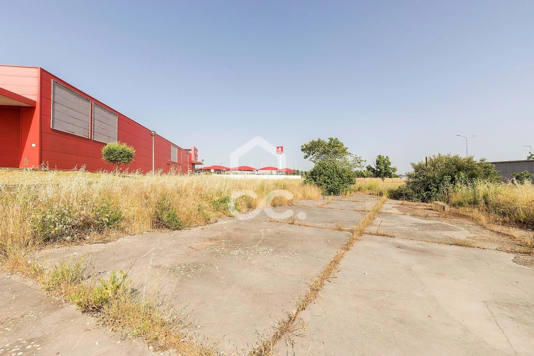 Terreno para Venda em Bacelo e Senhora da Saúde Foto 25