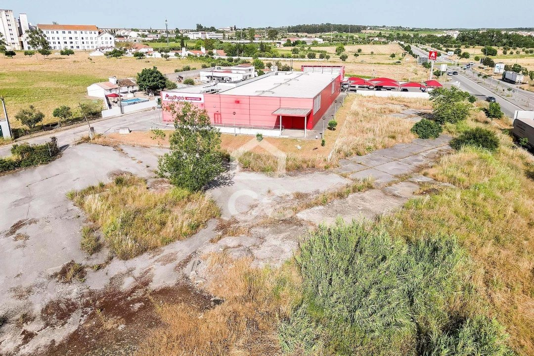 Terreno para Venda em Bacelo e Senhora da Saúde Foto 39