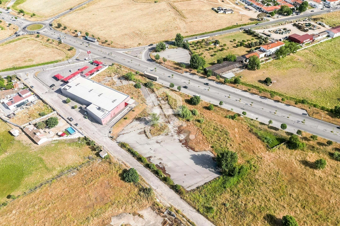 Terreno para Venda em Bacelo e Senhora da Saúde Foto 31