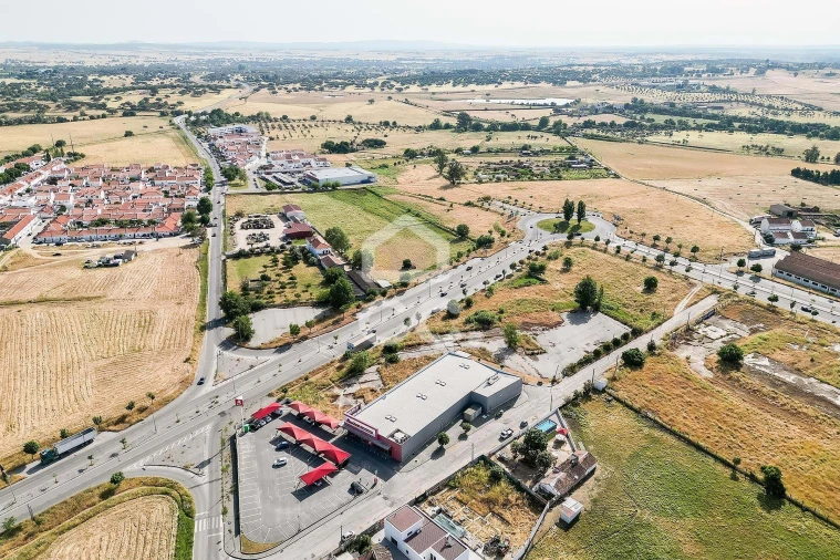 Terreno para Venda em Bacelo e Senhora da Saúde Foto 34