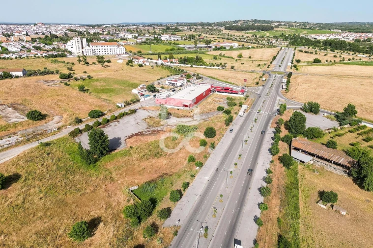 Terreno para Venda em Bacelo e Senhora da Saúde Foto 41