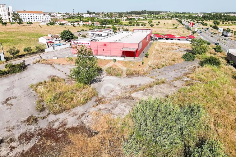 Terreno para Venda em Bacelo e Senhora da Saúde Foto 39