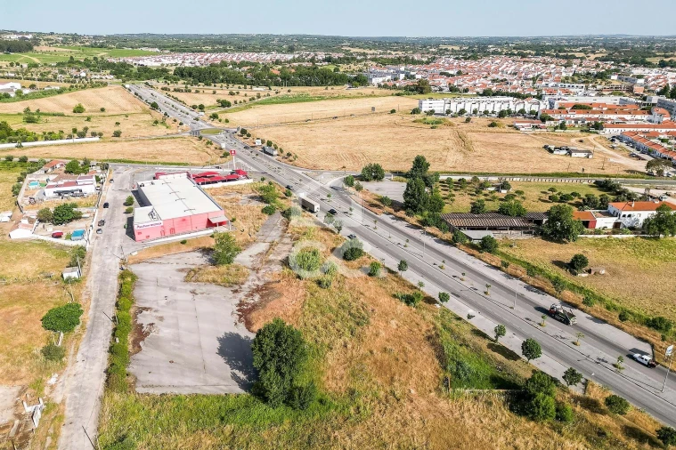 Terreno para Venda em Bacelo e Senhora da Saúde Foto 40