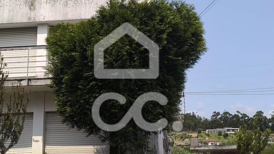 Prédio para Venda em Lordelo