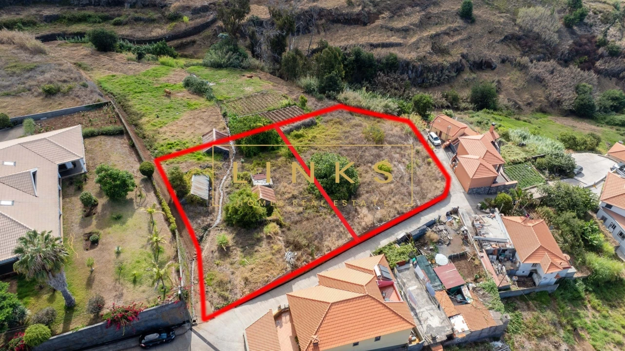 Terreno para Venda em Estreito da Calheta Foto 12