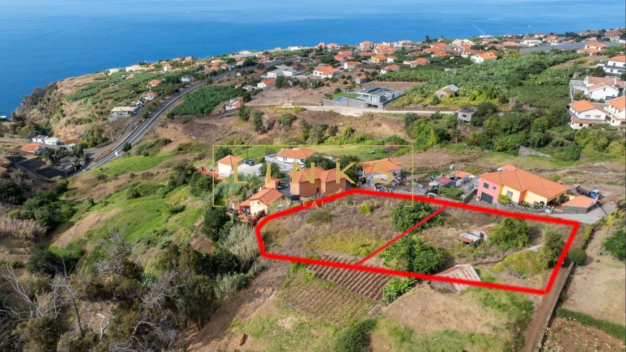 Terreno para Venda em Estreito da Calheta Foto 2