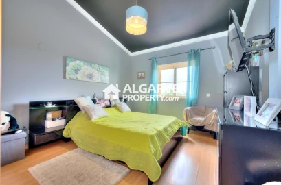 Moradia T4 para Venda em Almancil