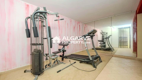 Moradia T4 para Venda em Almancil