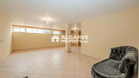 Moradia T4 para Venda em Almancil