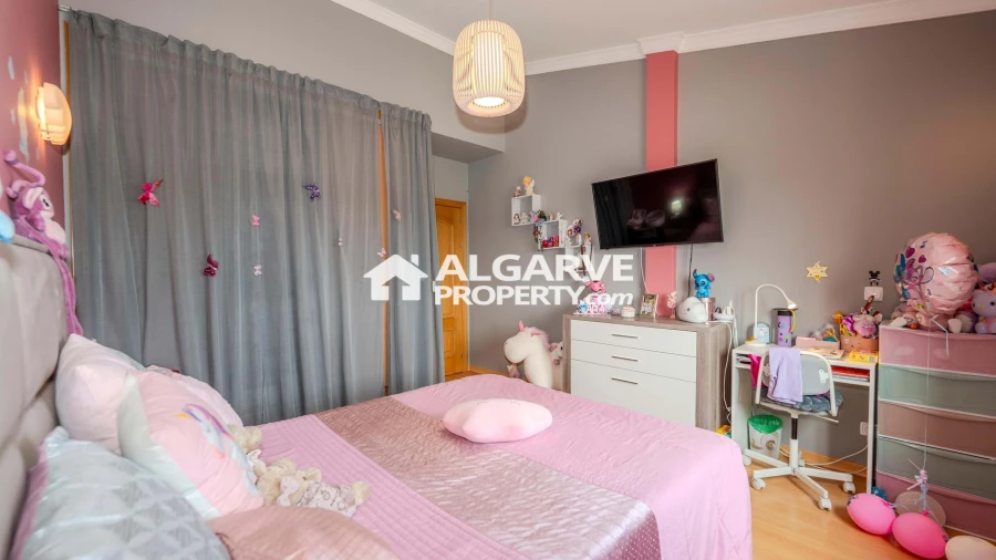 Moradia T4 para Venda em Almancil Foto 26
