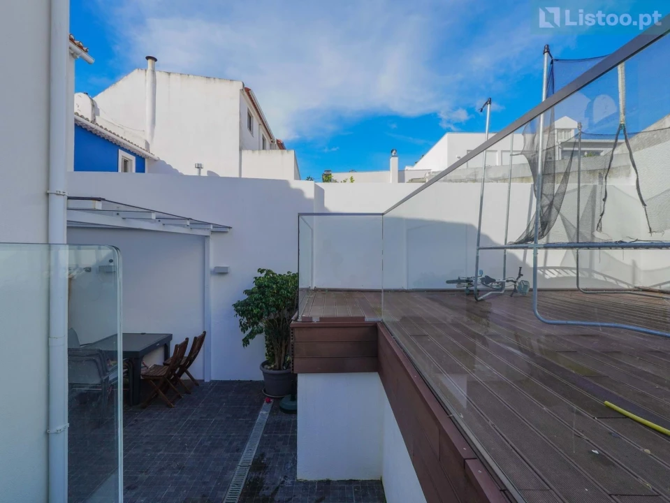 Moradia T2 para Venda em Ajuda Foto 39