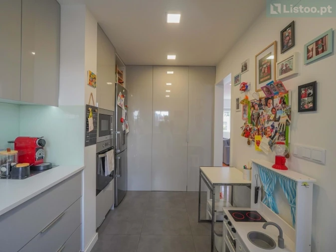Moradia T2 para Venda em Ajuda Foto 12