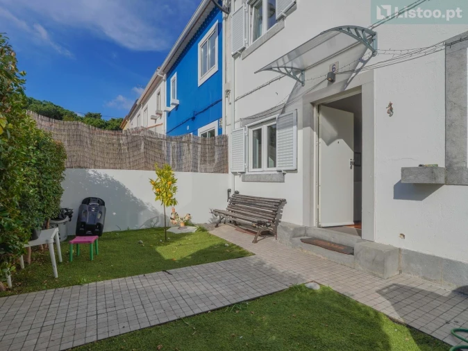 Moradia T2 para Venda em Ajuda