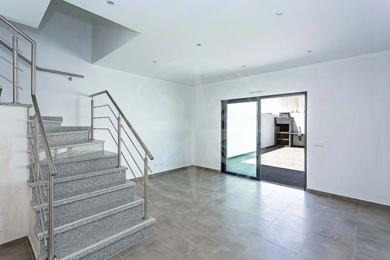 Moradia T2 para Venda em Tavira (Santa Maria e Santiago) Foto 6