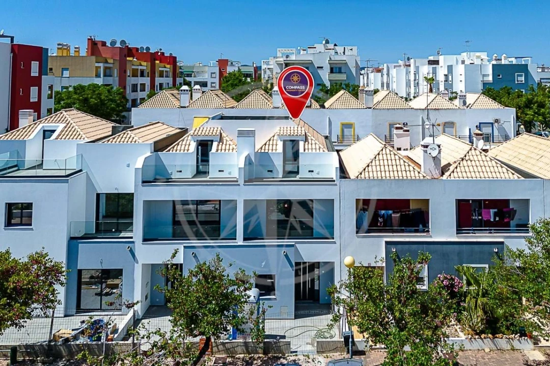 Moradia T2 para Venda em Tavira (Santa Maria e Santiago) Foto 1