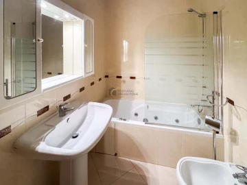 Apartamento T3 para Venda em Albufeira e Olhos de Água