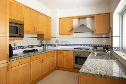 Apartamento T3 para Venda em Albufeira e Olhos de Água