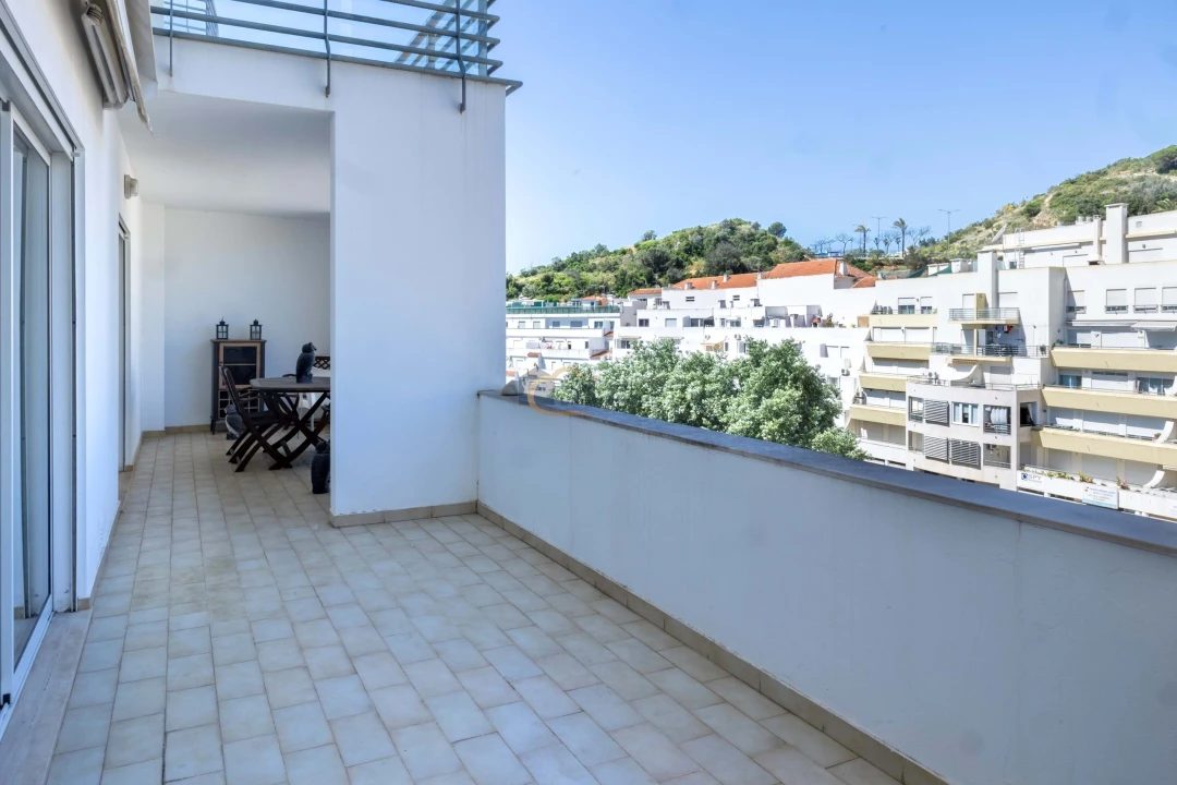 Apartamento T3 para Venda em Albufeira e Olhos de Água Foto 2