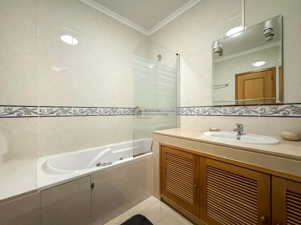 Apartamento T3 para Venda em Albufeira e Olhos de Água Foto 21