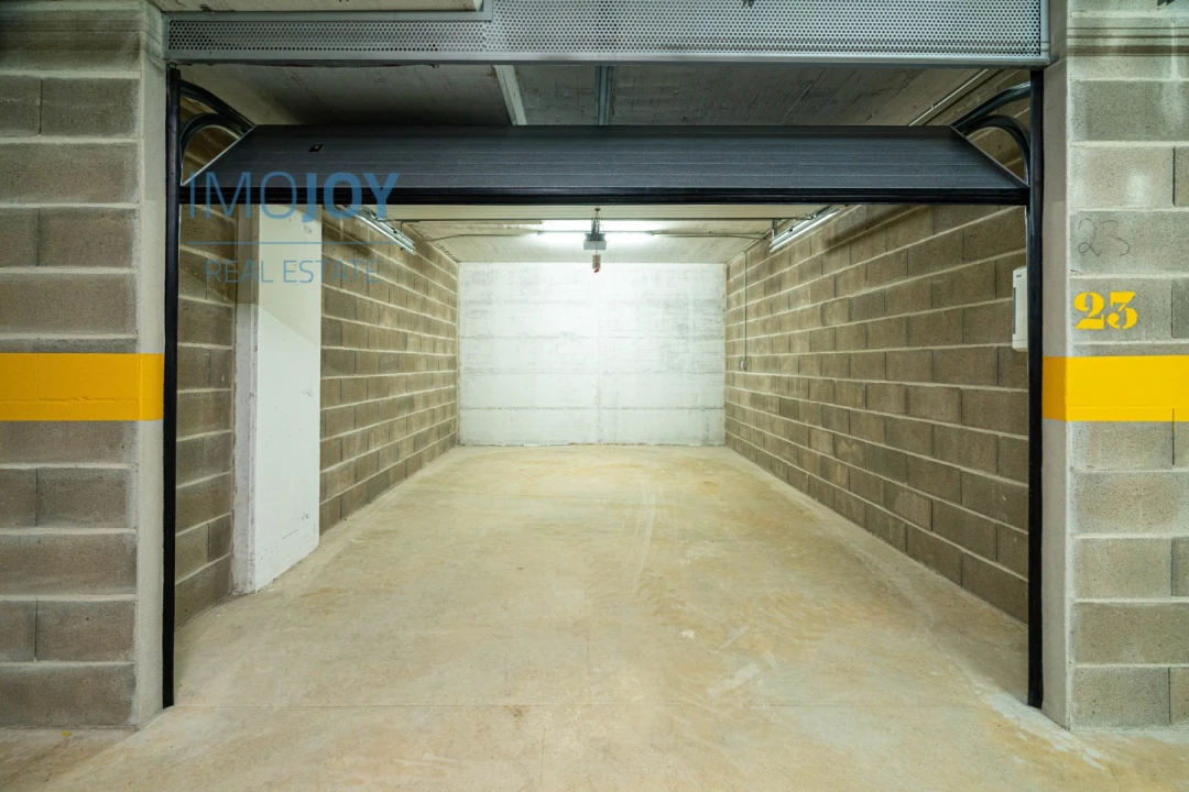 Garagem para Venda em Portimão Foto 12