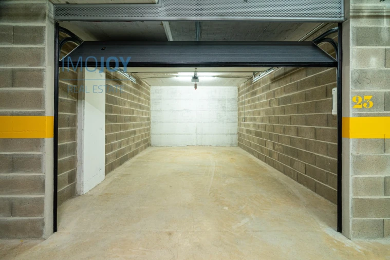 Garagem para Venda em Portimão Foto 12