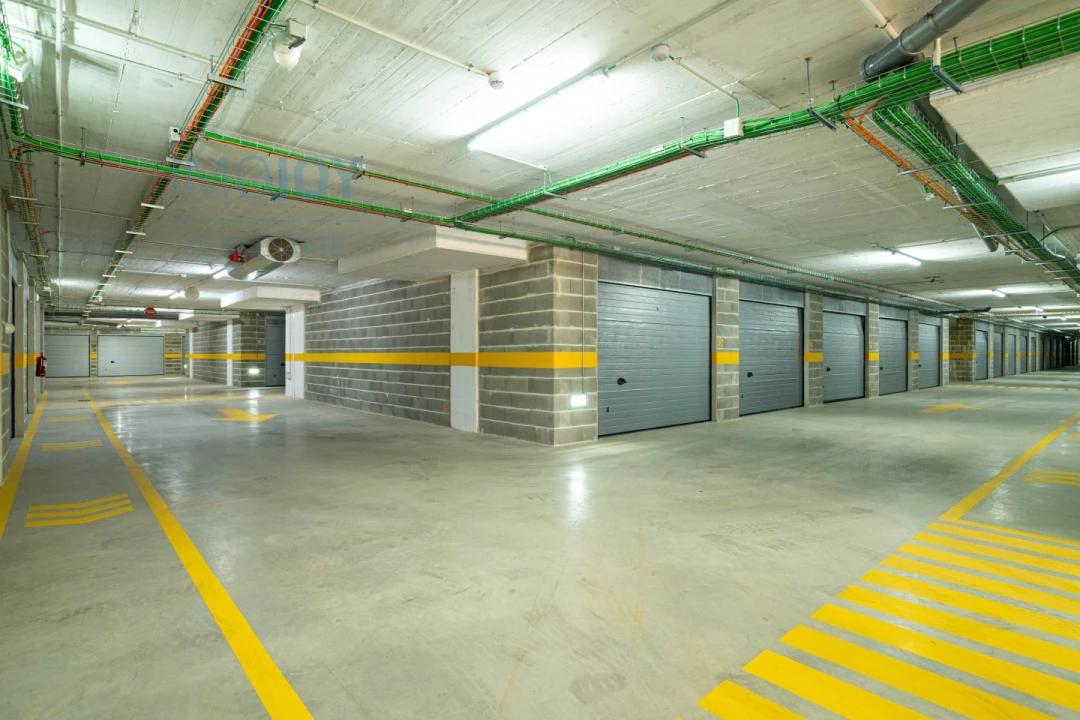 Garagem para Venda em Portimão Foto 12