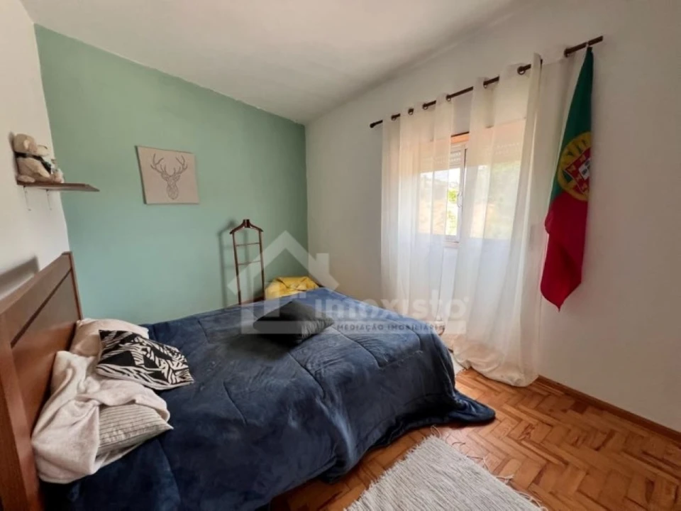 Moradia T3 para Venda em Vila Facaia Foto 10