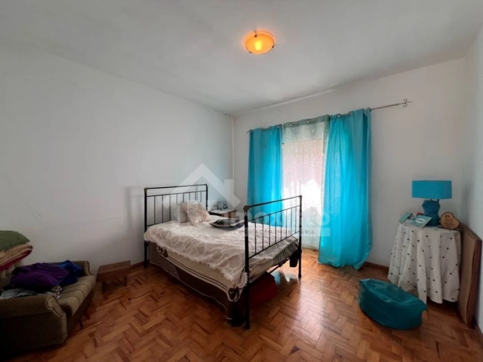 Moradia T3 para Venda em Vila Facaia Foto 13